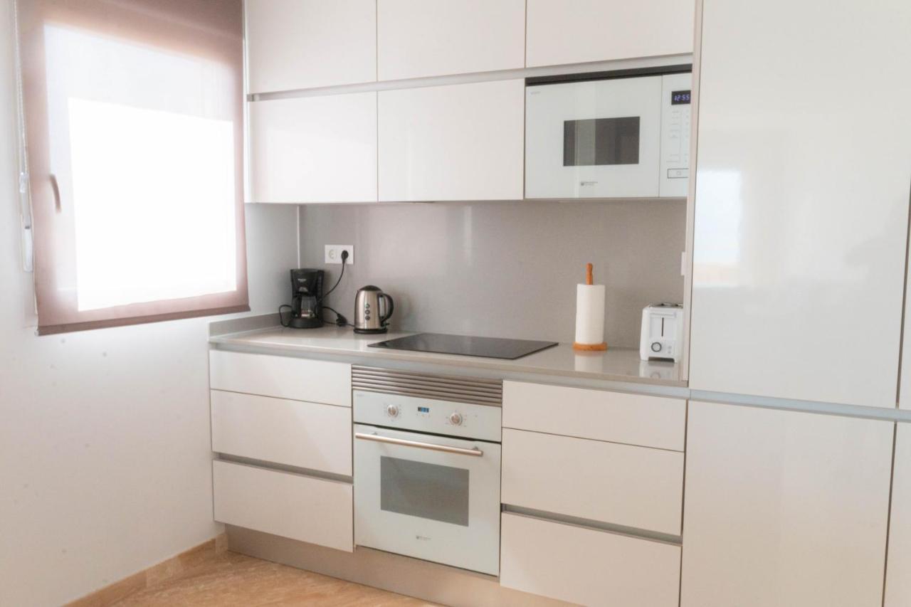 Lovely Apartment Beach Front & Pool El Campello Exteriör bild