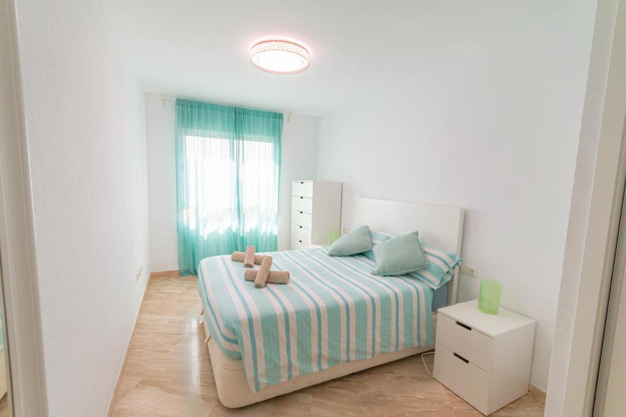 Lovely Apartment Beach Front & Pool El Campello Exteriör bild