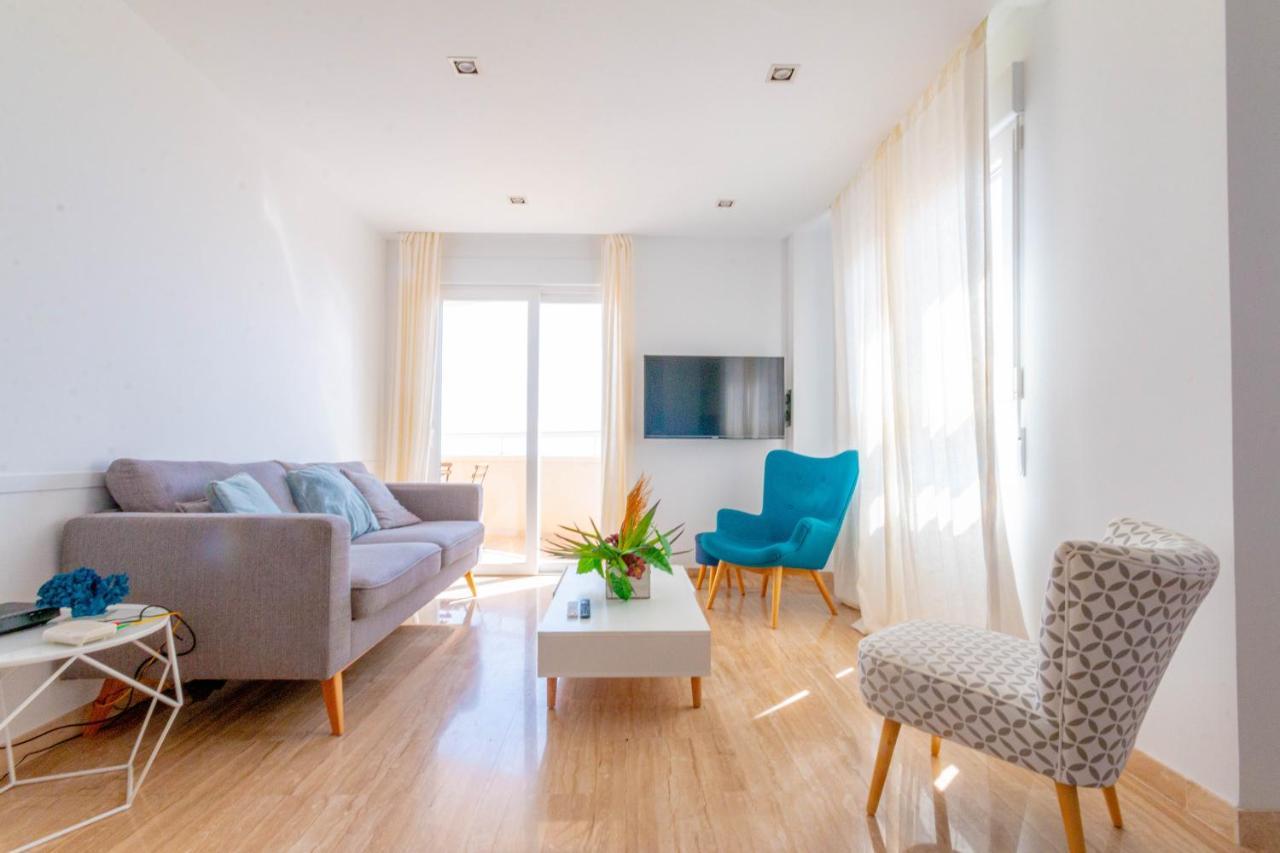 Lovely Apartment Beach Front & Pool El Campello Exteriör bild