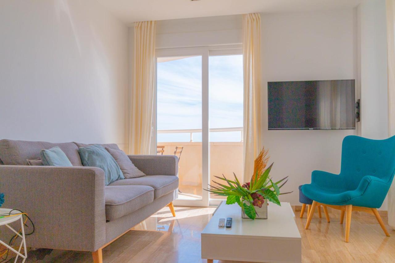 Lovely Apartment Beach Front & Pool El Campello Exteriör bild