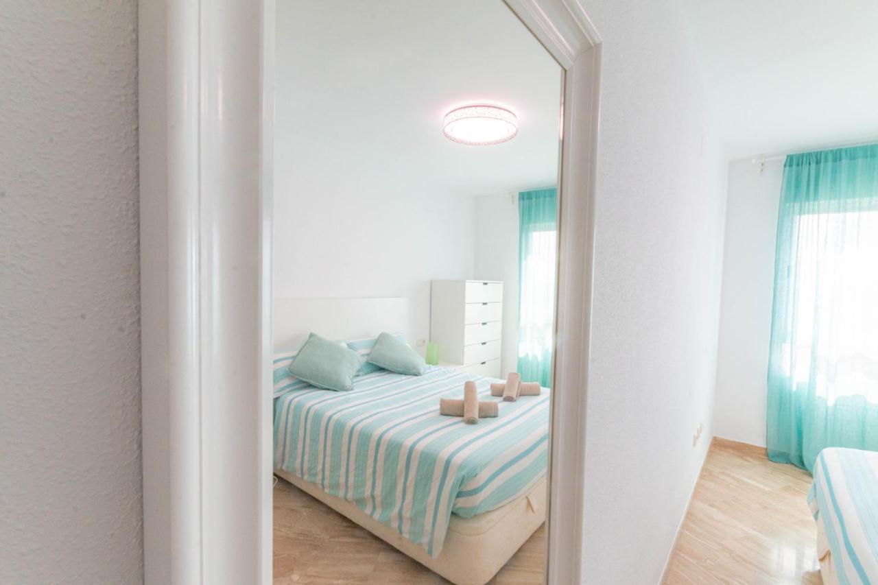 Lovely Apartment Beach Front & Pool El Campello Exteriör bild