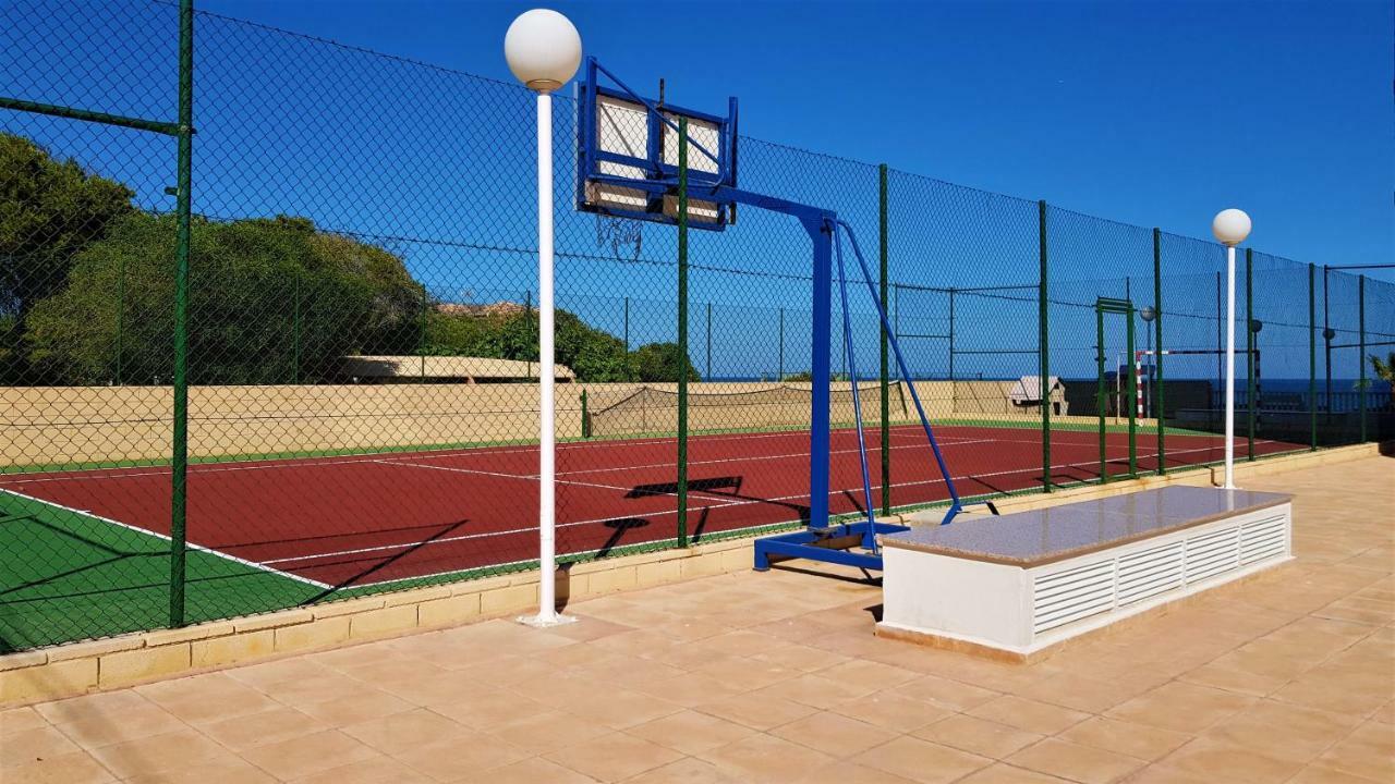 Lovely Apartment Beach Front & Pool El Campello Exteriör bild