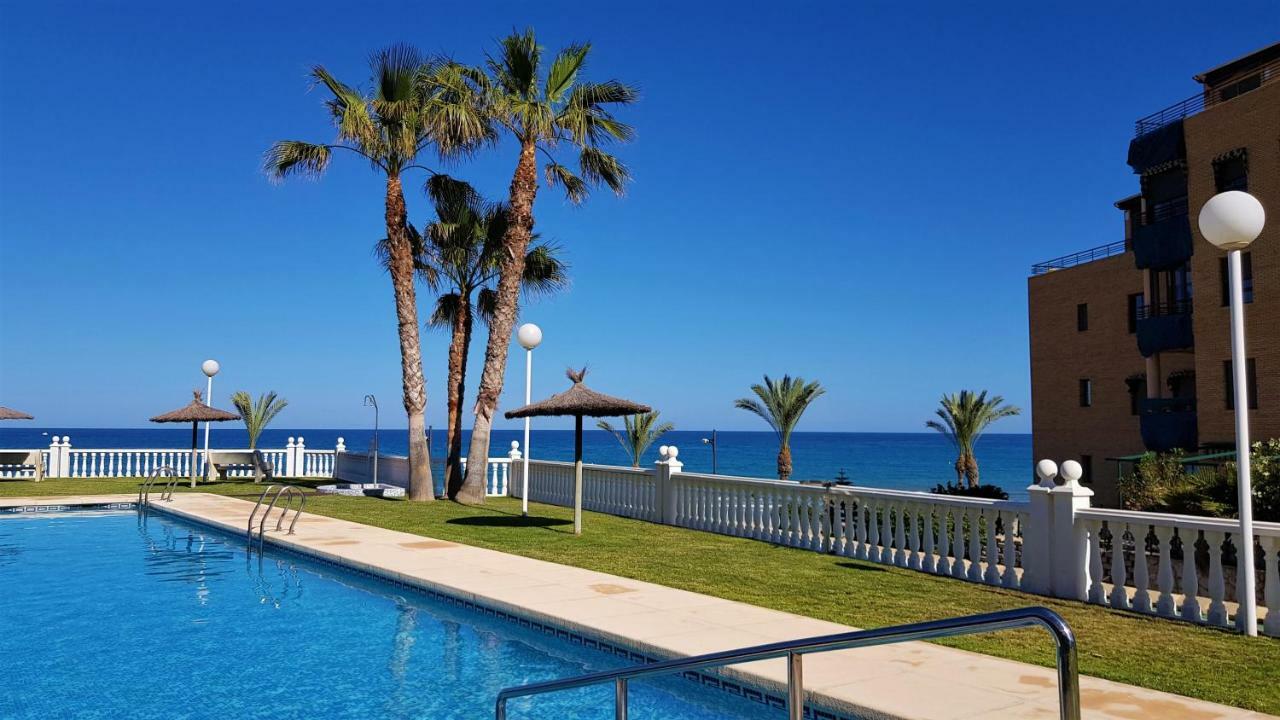 Lovely Apartment Beach Front & Pool El Campello Exteriör bild