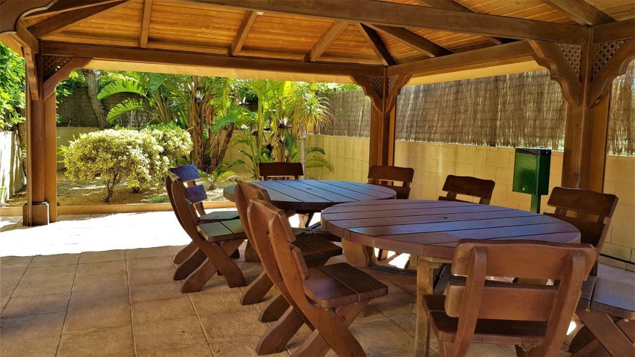 Lovely Apartment Beach Front & Pool El Campello Exteriör bild